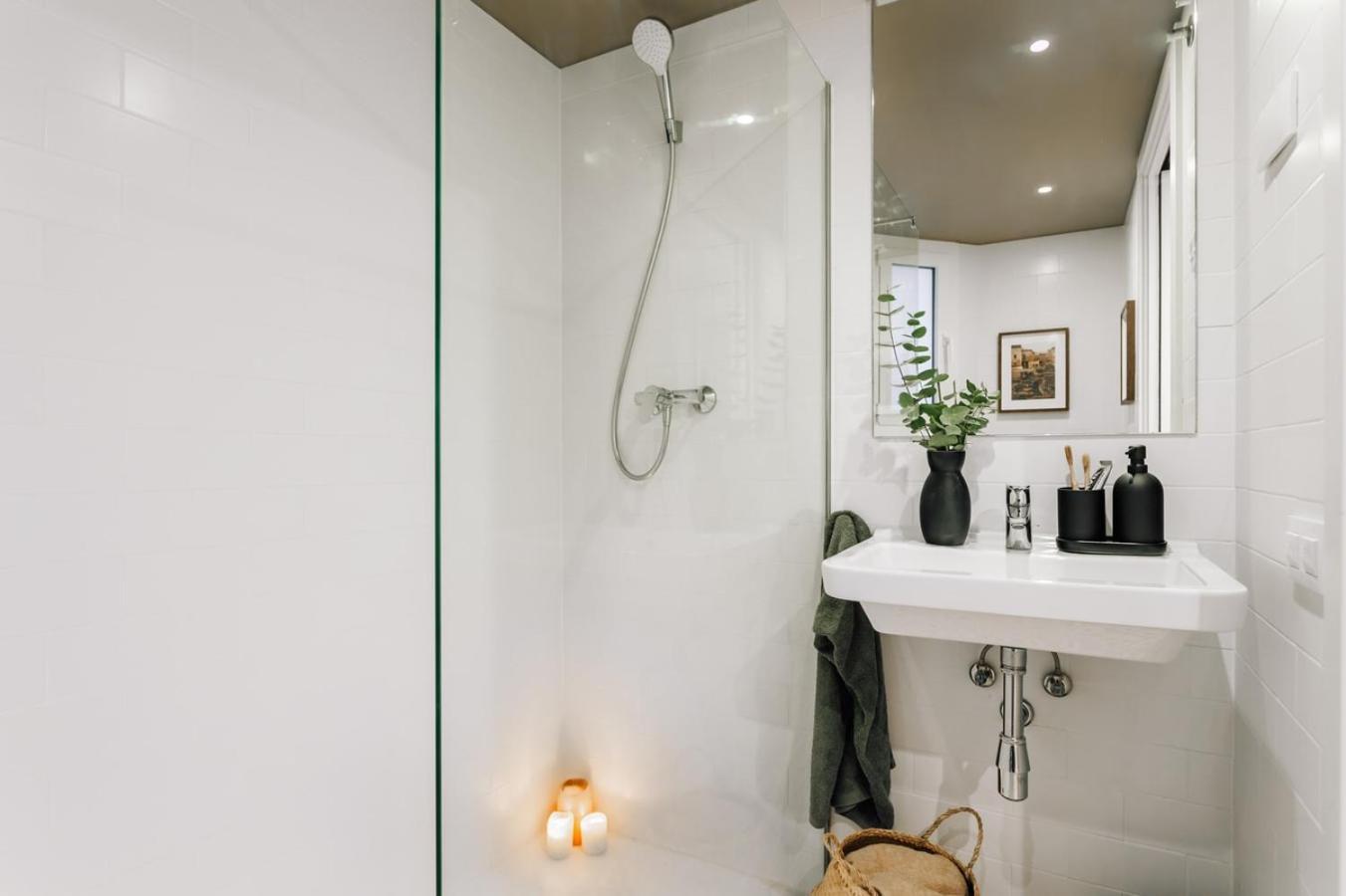 Loja - 2 Bedrooms In Sant Antoni Apartment *