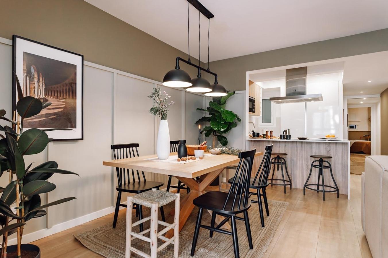 Loja - 2 Bedrooms In Sant Antoni Apartment